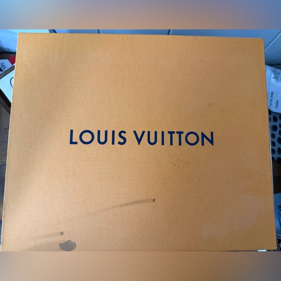 Louis Vuitton Monogram High Rise - Picture 7 of 14